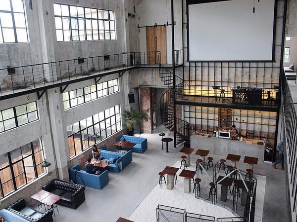 荐店|这个旧厂房改造的咖啡馆把极限挑战男人帮都引来了!内有福利!-美