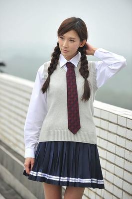 “极限男人帮”揭秘偶像剧拍摄台前幕后 孙红雷上演“东北版”霸道总裁 - 中国日报网