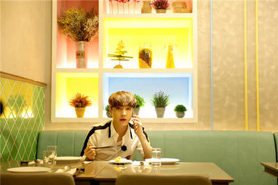 《极限挑战》收官 男人帮体验创业拼搏，黄渤大秀舞步引爆笑